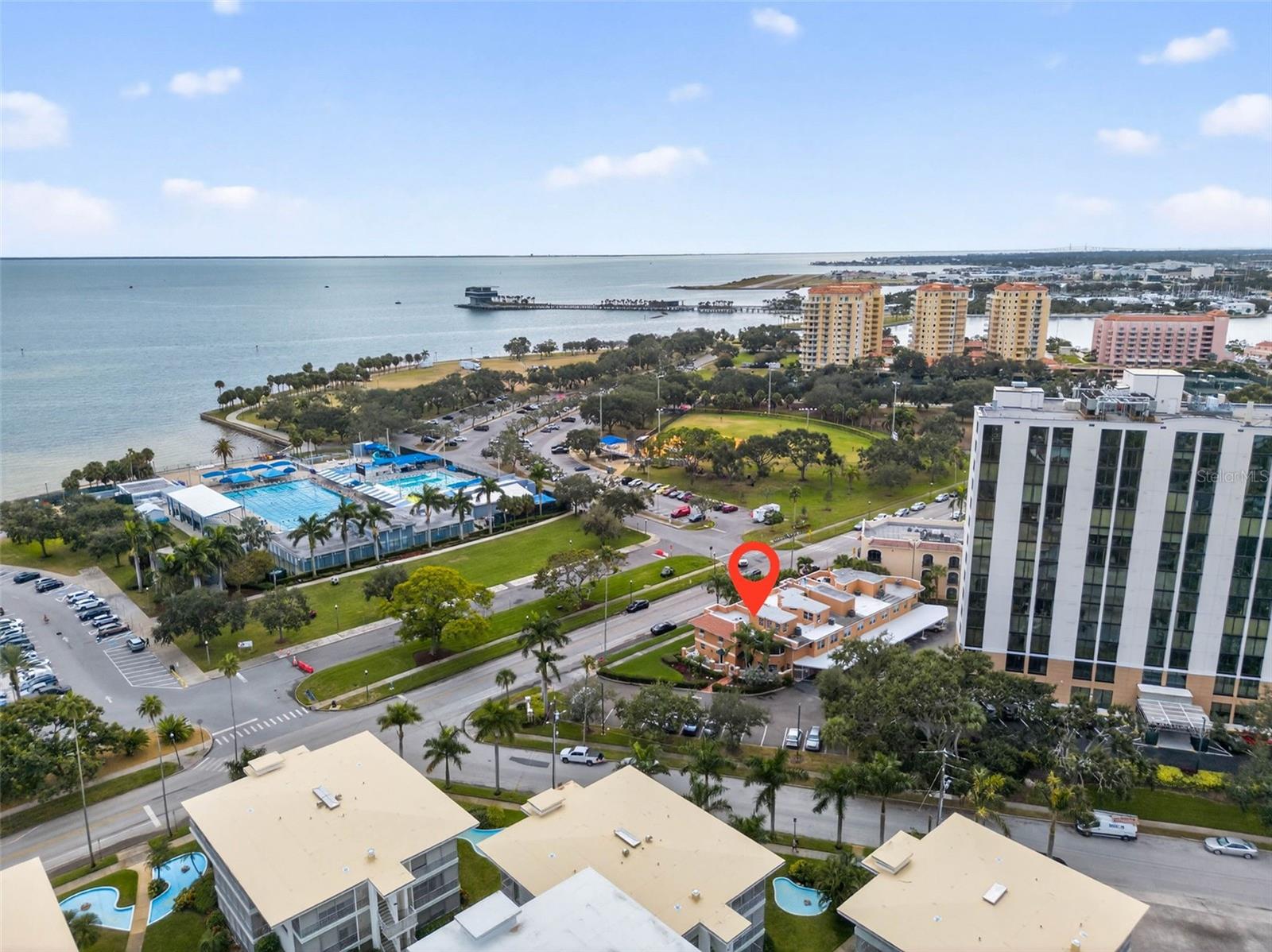 922 N SHORE DRIVE NE, St Petersburg, FL 33701