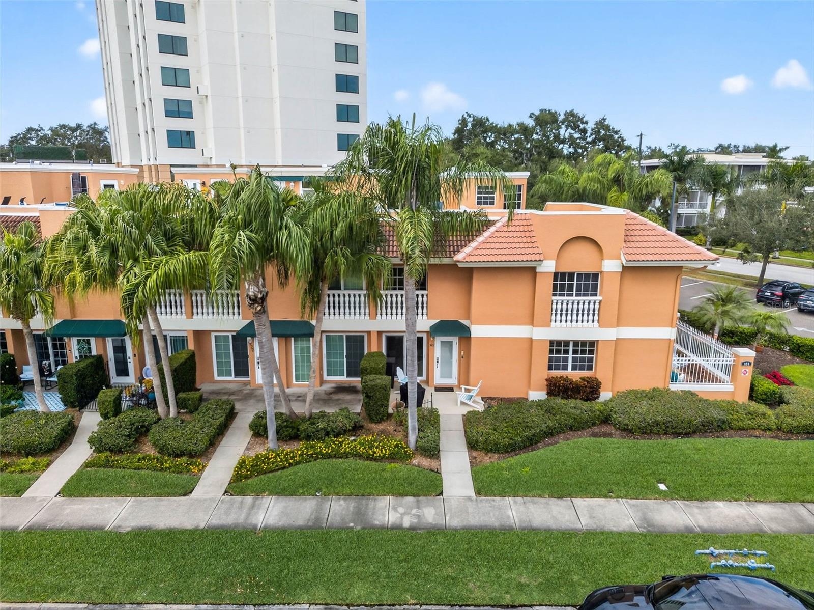 922 N SHORE DRIVE NE, St Petersburg, FL 33701