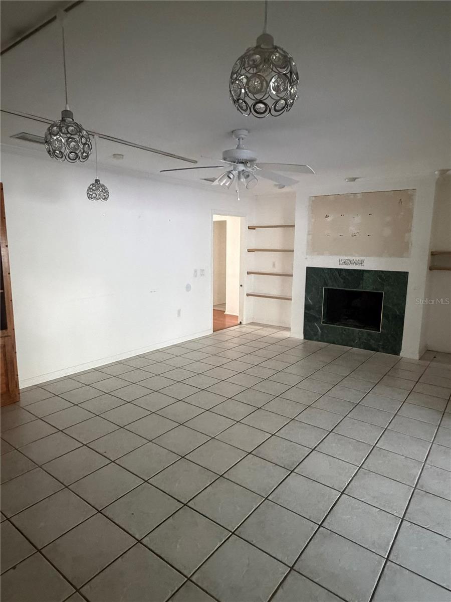 816 CHILDERS LOOP, Brandon, FL 33511