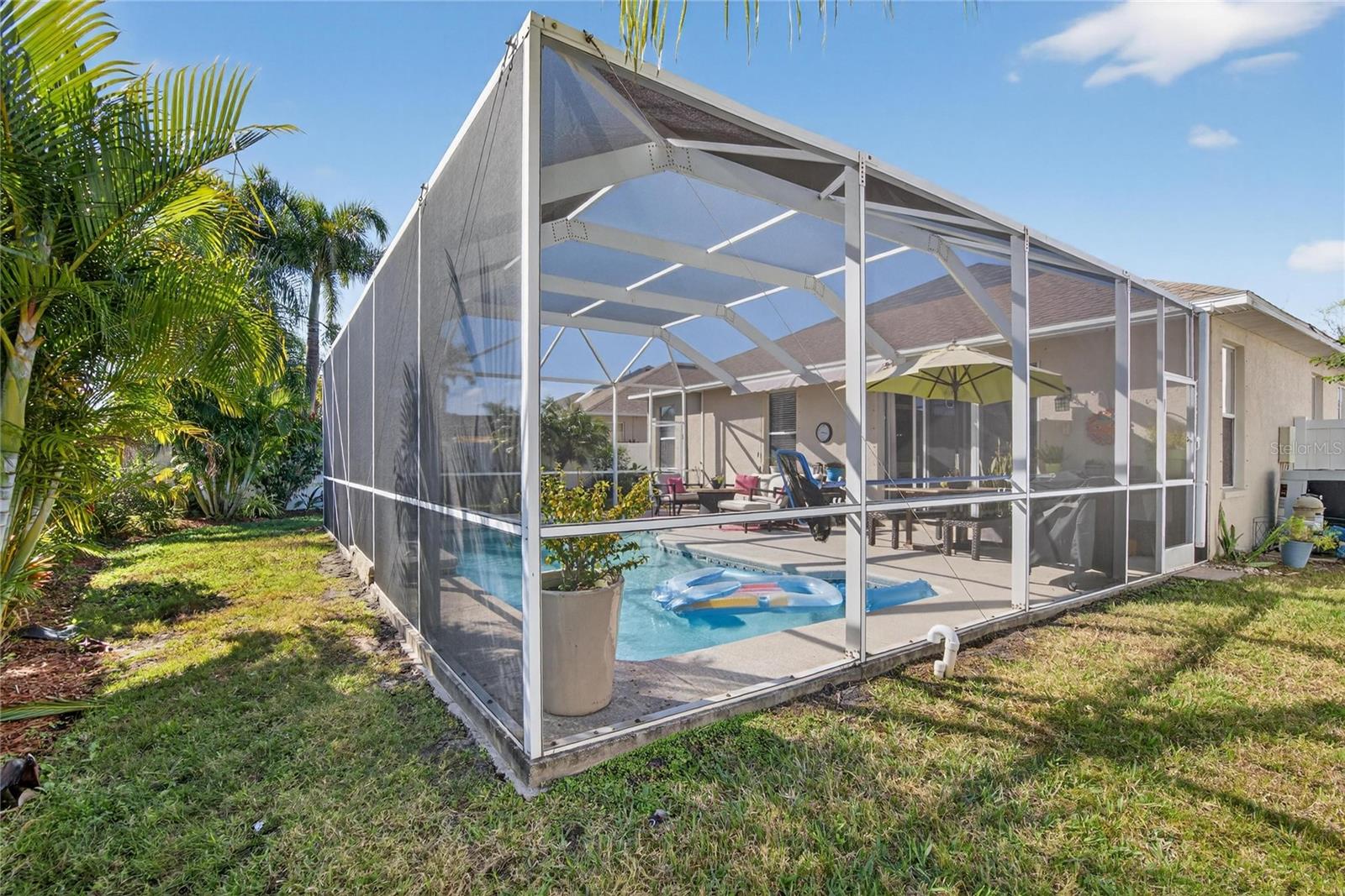 417 STONE BRIAR DRIVE, Ruskin, FL 33570