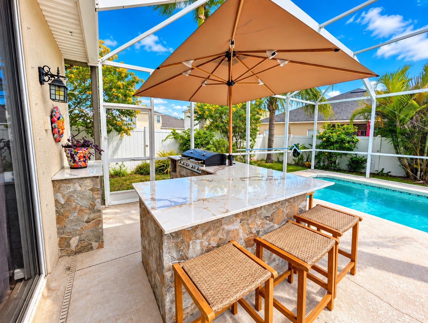 417 STONE BRIAR DRIVE, Ruskin, FL 33570
