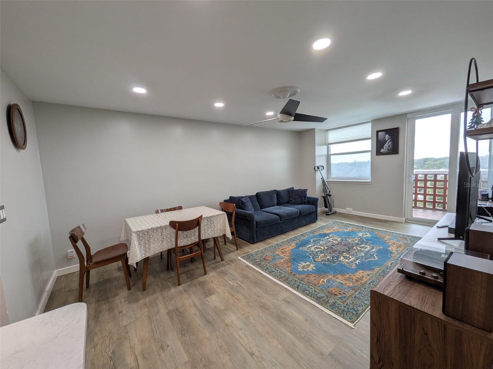 4015 BAYSHORE BOULEVARD, #6D, Tampa, FL 33611 4015 BAYSHORE BOULEVARD, #6D, Tampa, FL 33611