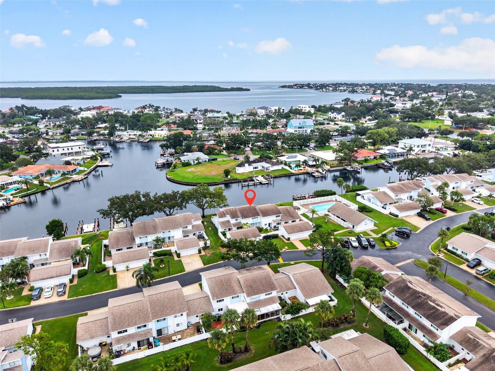 6447 CAPE HATTERAS WAY NE, #2, St Petersburg, FL 33702