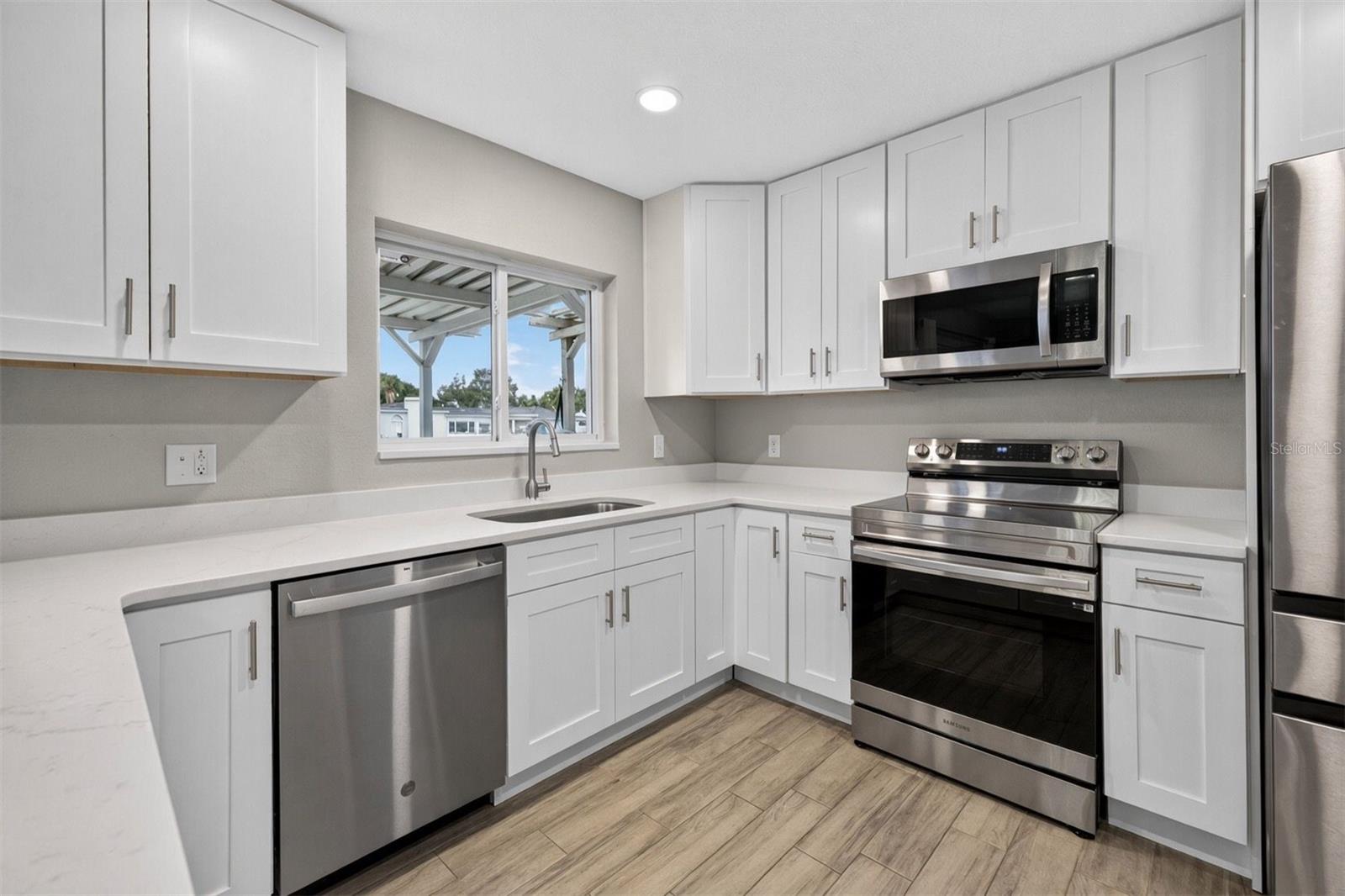 6447 CAPE HATTERAS WAY NE, #2, St Petersburg, FL 33702 6447 CAPE HATTERAS WAY NE, #2, St Petersburg, FL 33702
