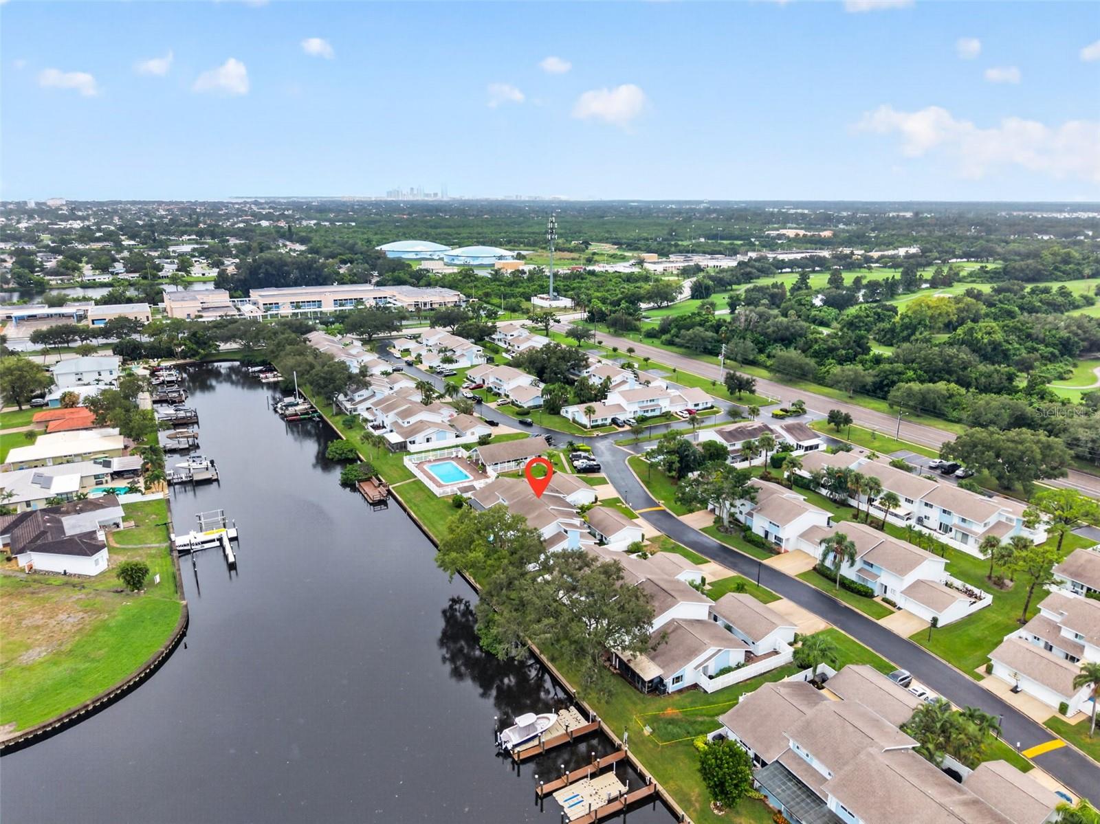 6447 CAPE HATTERAS WAY NE, #2, St Petersburg, FL 33702