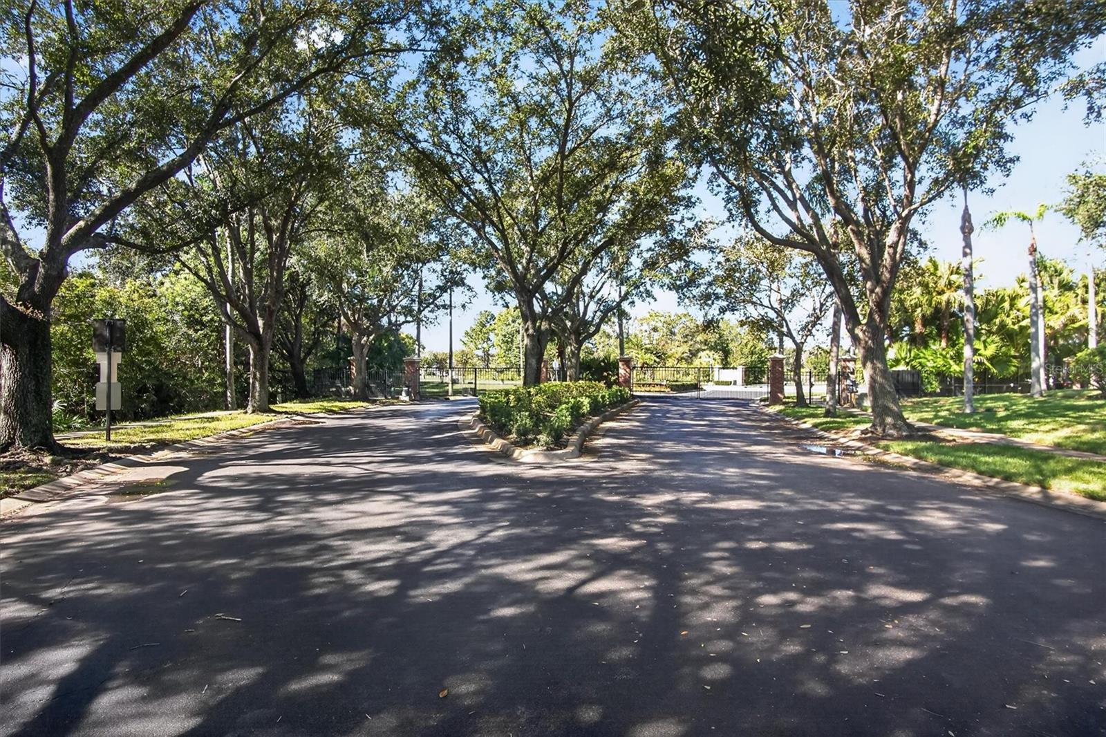 19122 DOVES LANDING DRIVE, Tampa, FL 33647