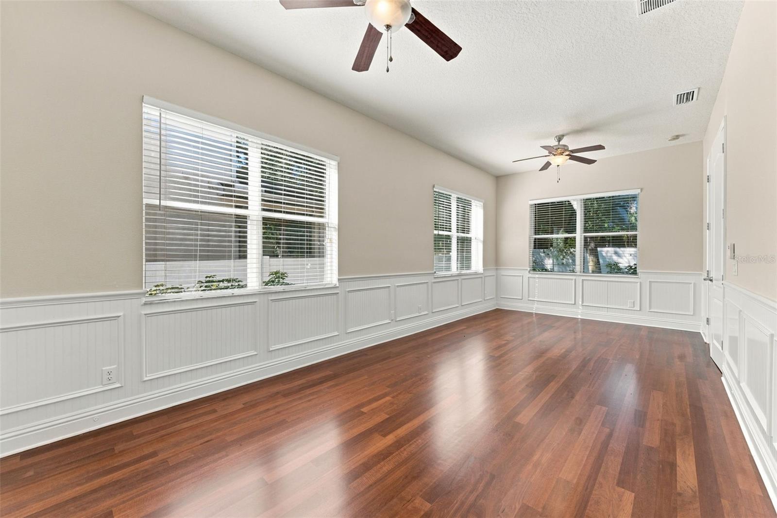 3215 OAK GREEN WAY, Tampa, FL 33611