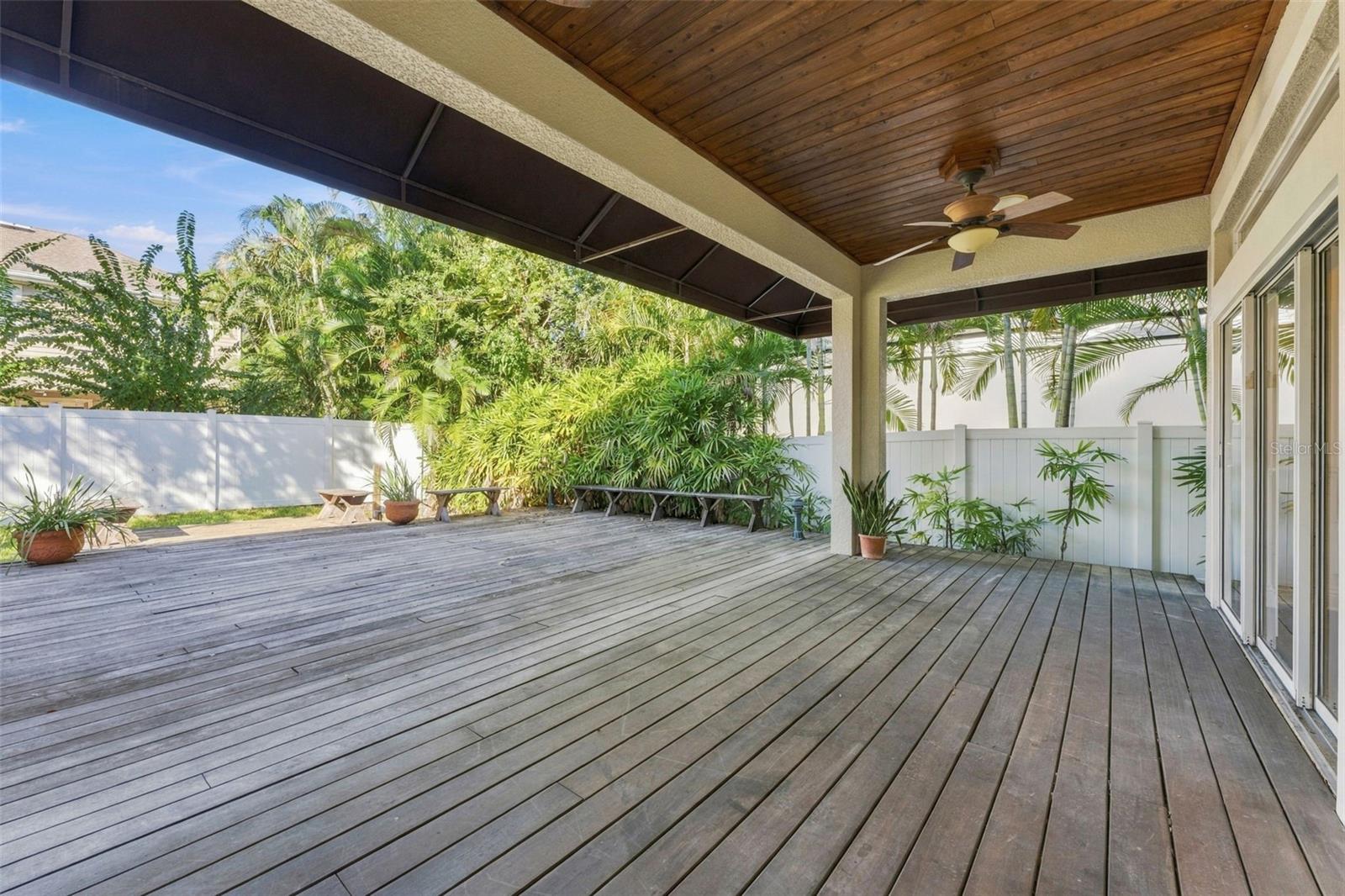 3215 OAK GREEN WAY, Tampa, FL 33611