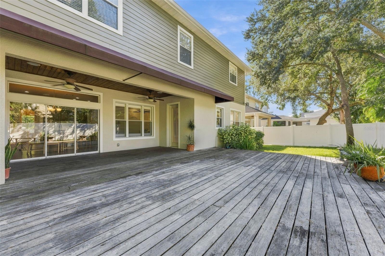 3215 OAK GREEN WAY, Tampa, FL 33611