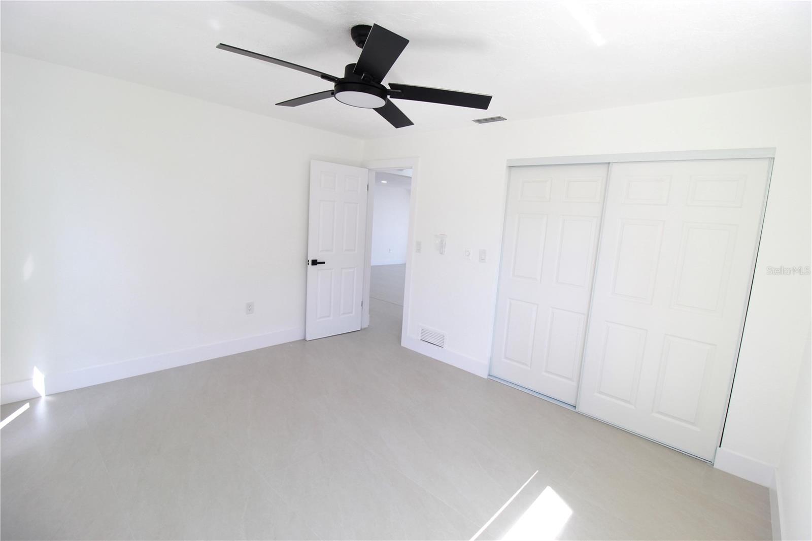 30205 69TH STREET N, Clearwater, FL 33761