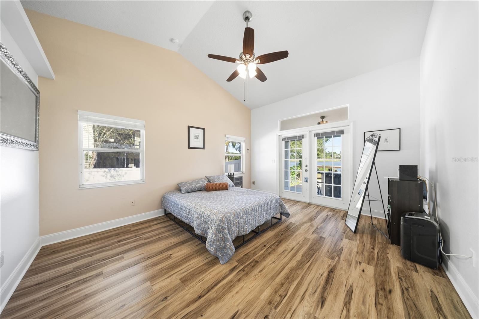 3937 LAKE SHORE DRIVE, Palm Harbor, FL 34684