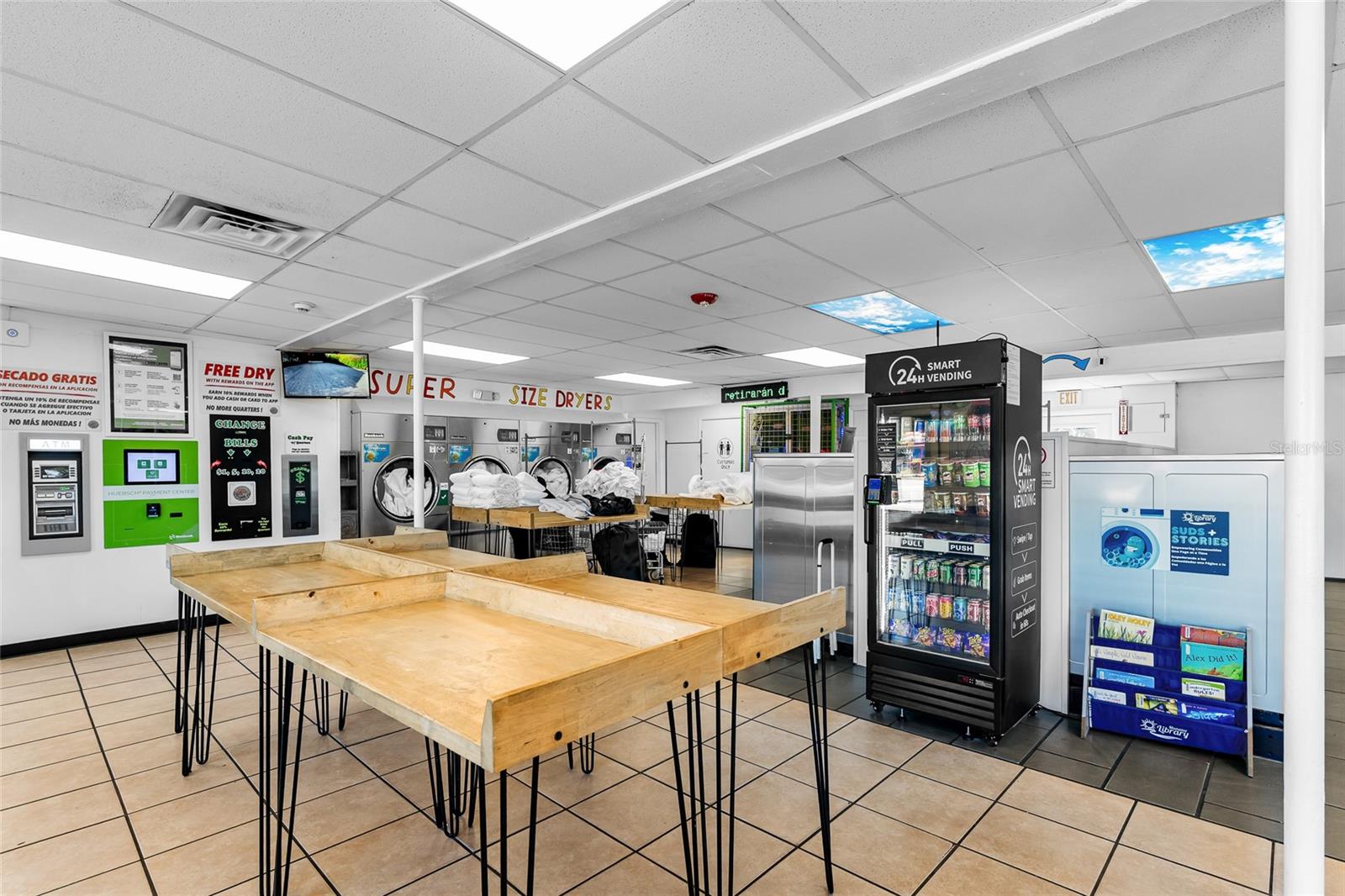 1412 57TH AVENUE E, Bradenton, FL 34203