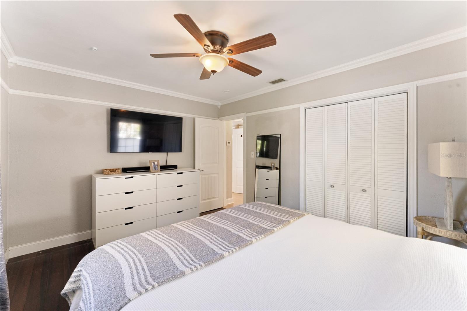 214 39TH AVENUE NE, St Petersburg, FL 33703