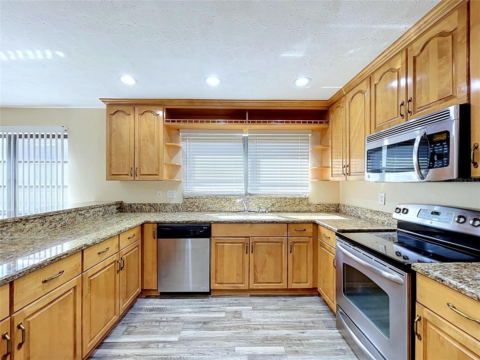 6043 LAFAYETTE STREET, New Port Richey, FL 34652