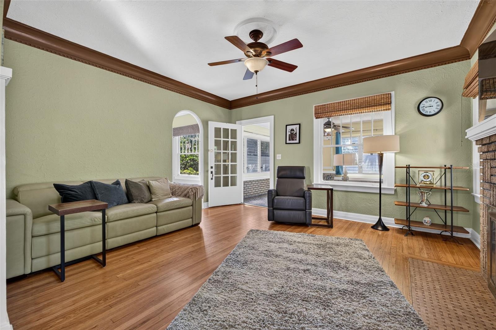 845 28TH AVENUE N, St Petersburg, FL 33704