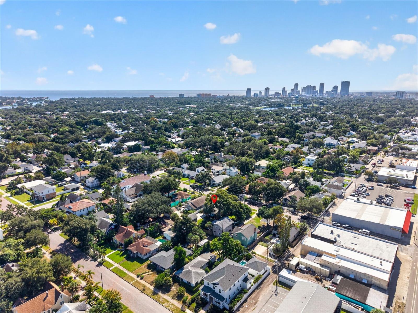 845 28TH AVENUE N, St Petersburg, FL 33704