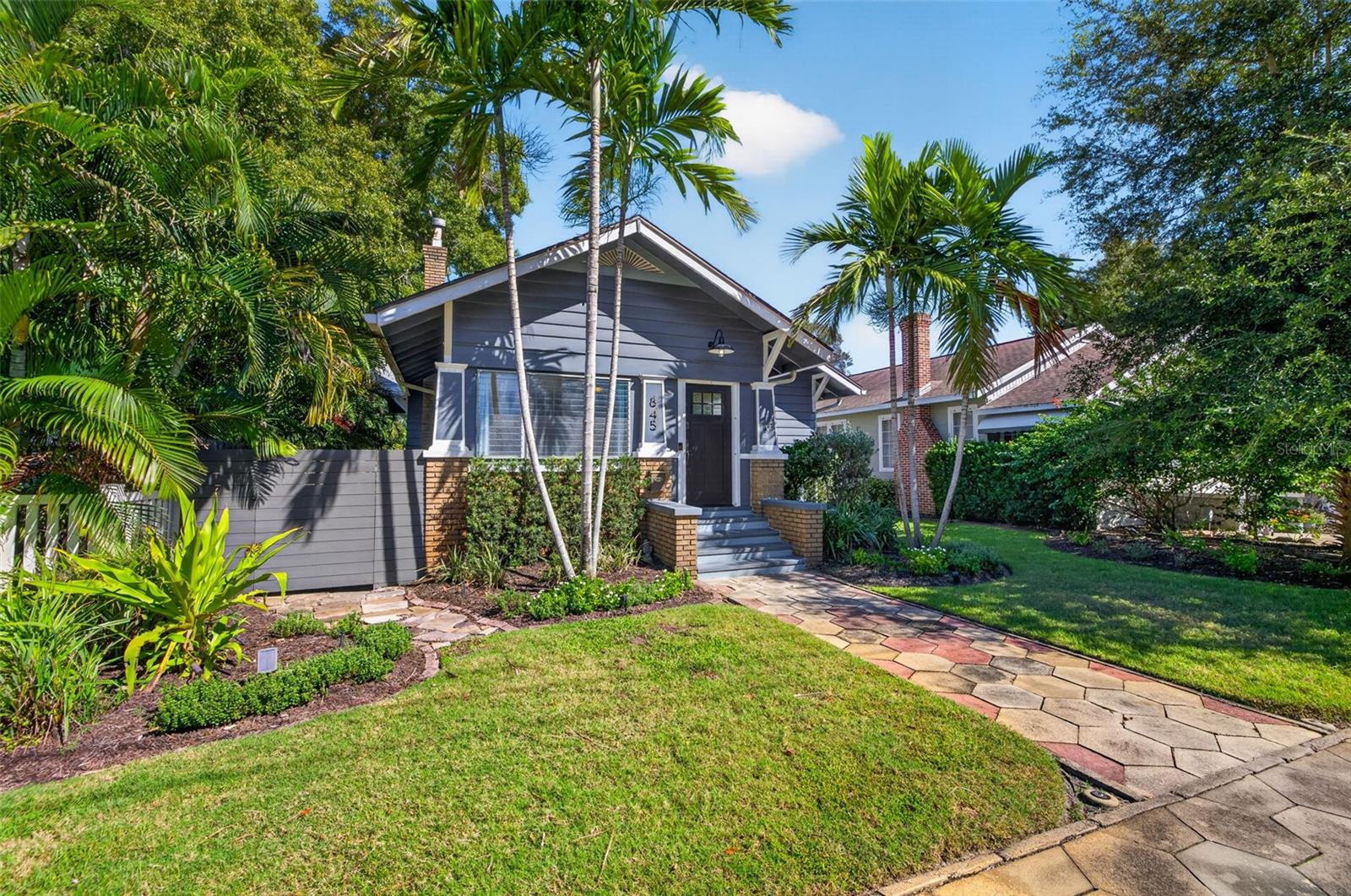 845 28TH AVENUE N, St Petersburg, FL 33704