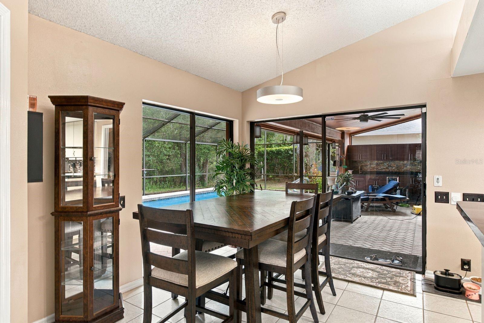 537 CENTERWOOD DRIVE, Tarpon Springs, FL 34688