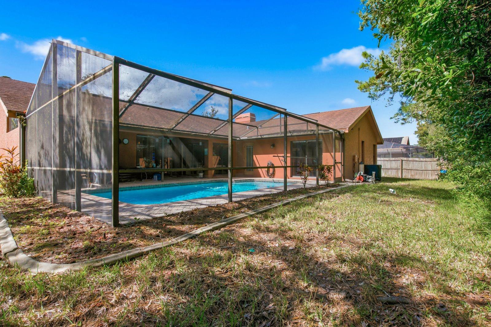 537 CENTERWOOD DRIVE, Tarpon Springs, FL 34688
