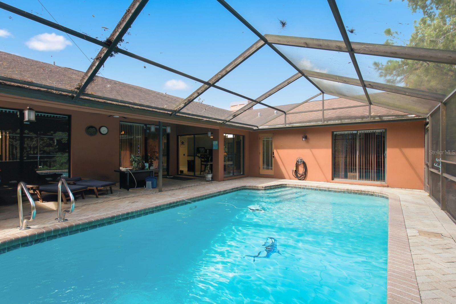 537 CENTERWOOD DRIVE, Tarpon Springs, FL 34688
