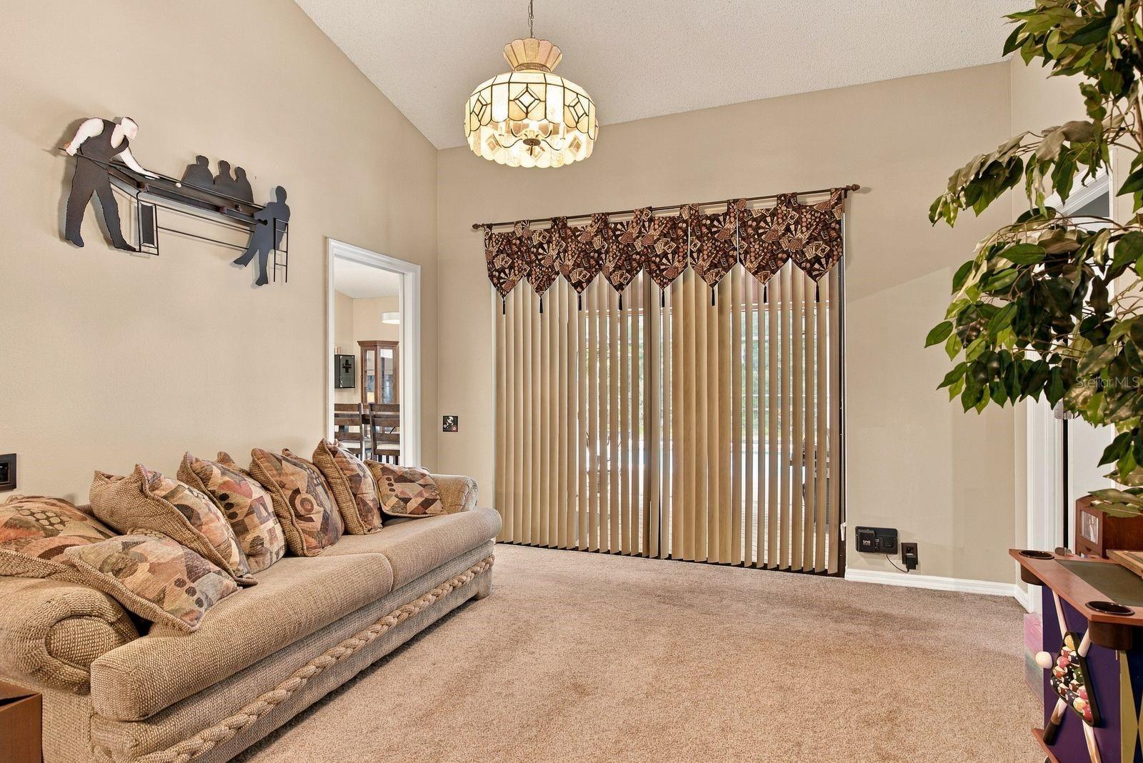 537 CENTERWOOD DRIVE, Tarpon Springs, FL 34688