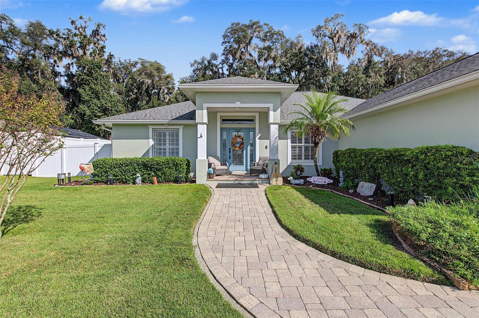 5294 HIDDEN OAKS DRIVE, Lakeland, FL 33811 5294 HIDDEN OAKS DRIVE, Lakeland, FL 33811