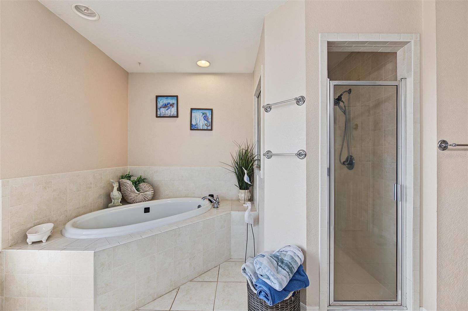 5294 HIDDEN OAKS DRIVE, Lakeland, FL 33811