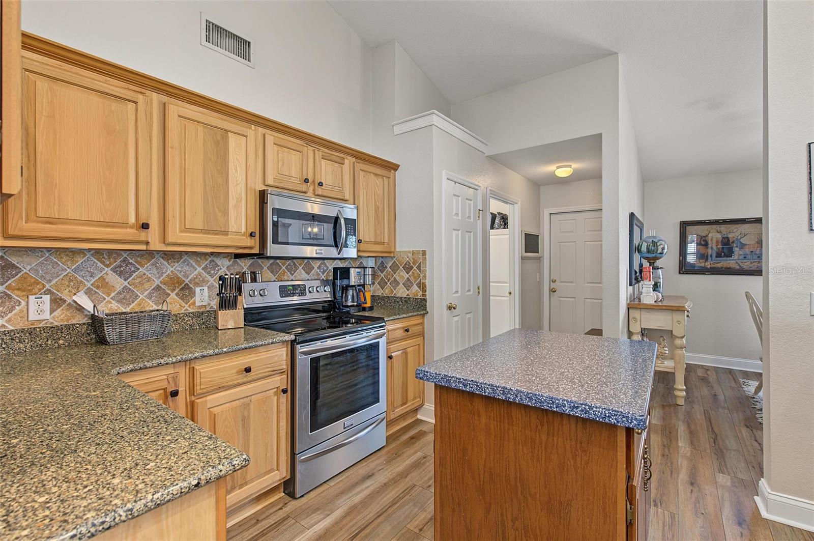 5294 HIDDEN OAKS DRIVE, Lakeland, FL 33811