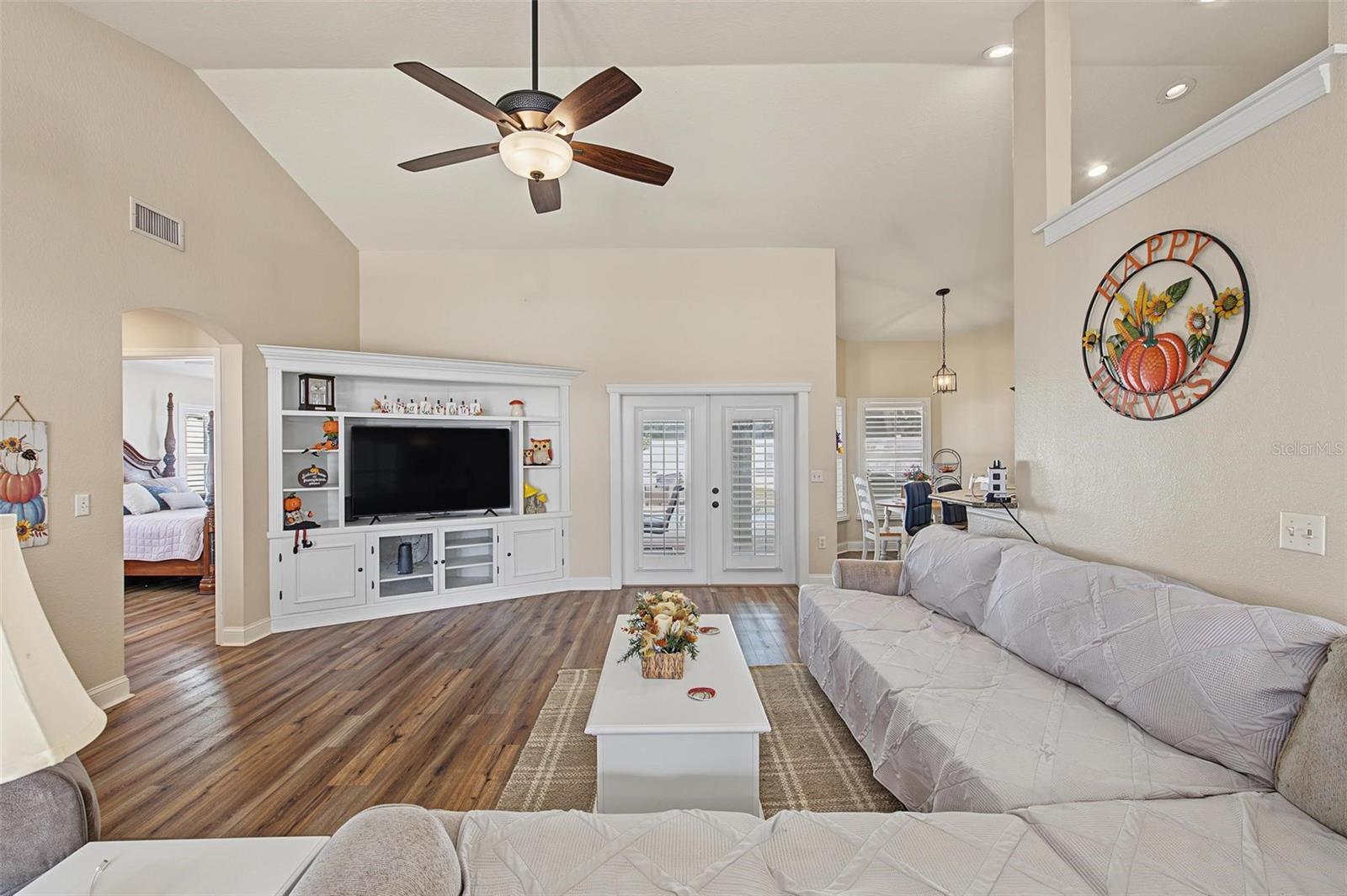 5294 HIDDEN OAKS DRIVE, Lakeland, FL 33811
