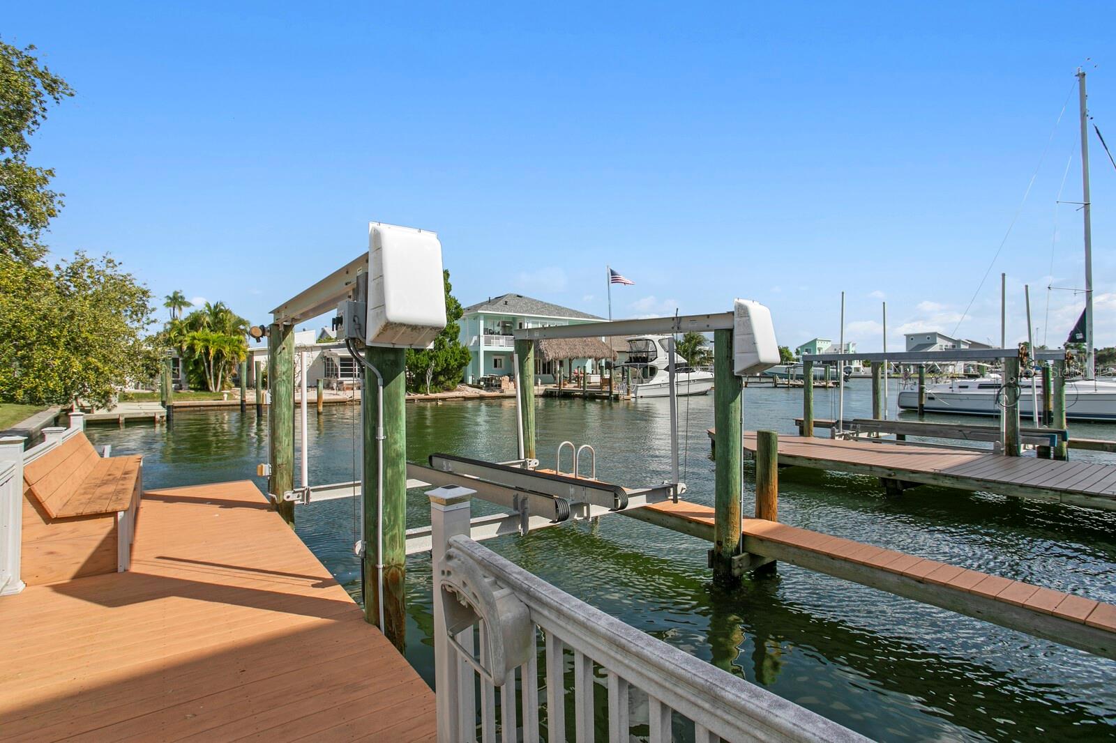 191 175TH AVENUE E, Redington Shores, FL 33708