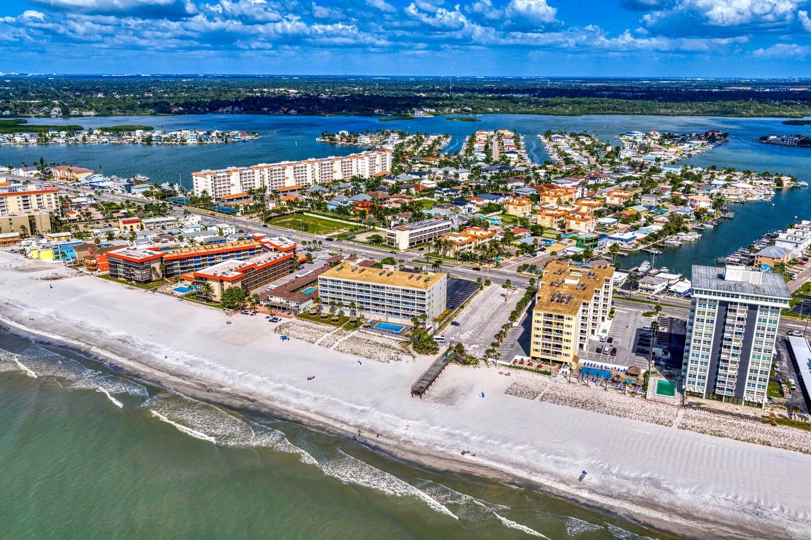 191 175TH AVENUE E, Redington Shores, FL 33708