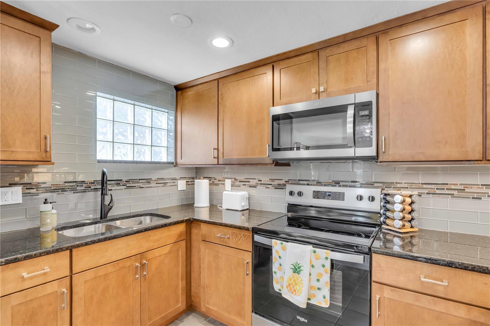 1806 E POWHATAN AVENUE, #1/2, Tampa, FL 33610