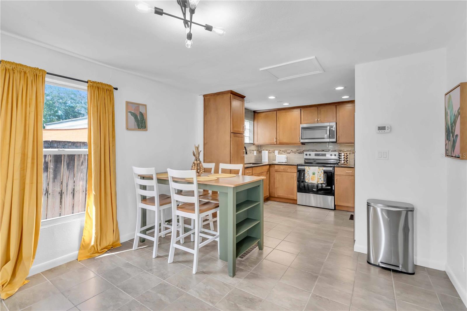 1806 E POWHATAN AVENUE, #1/2, Tampa, FL 33610