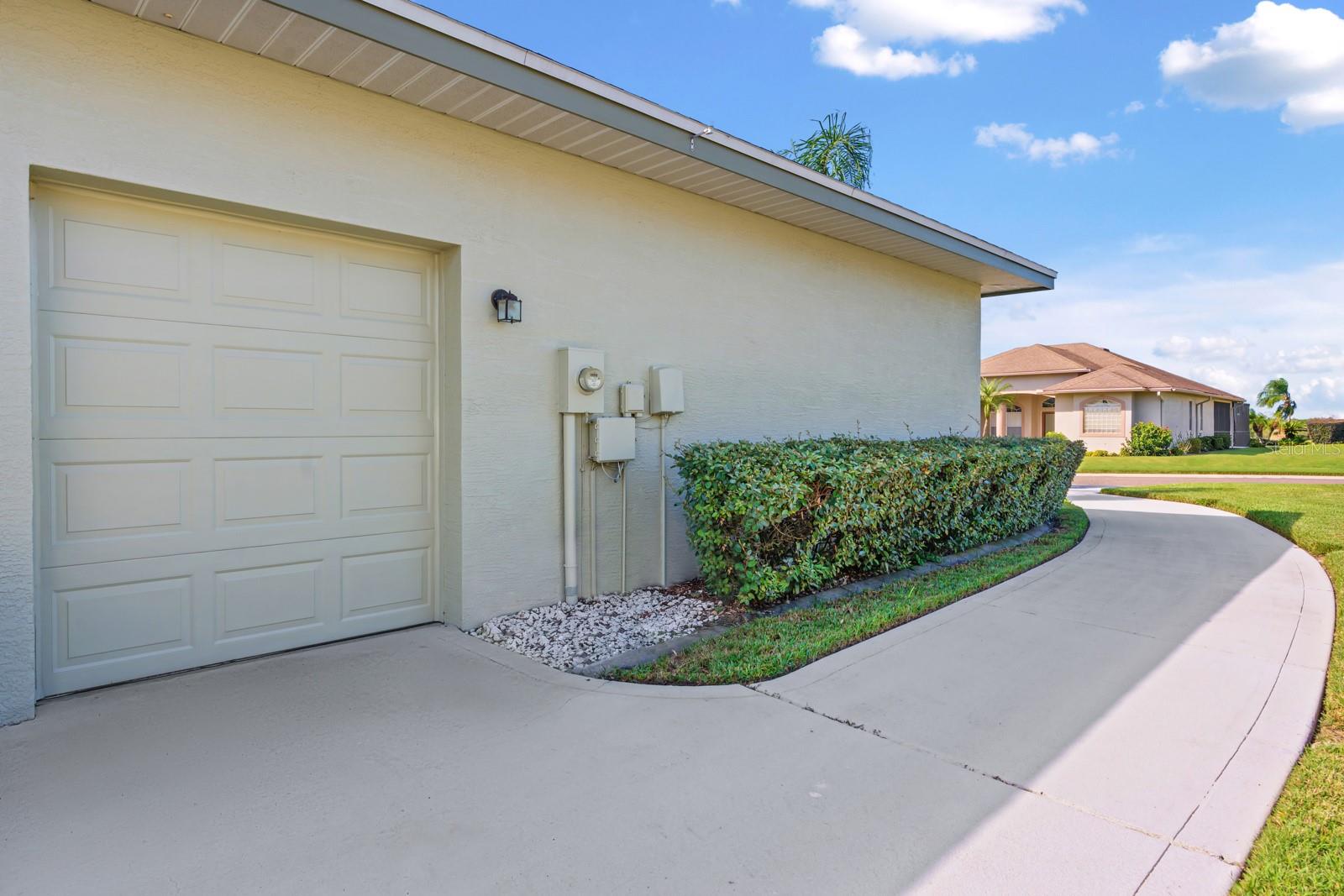 2751 HUNTINGTON HILLS DRIVE, Lakeland, FL 33810