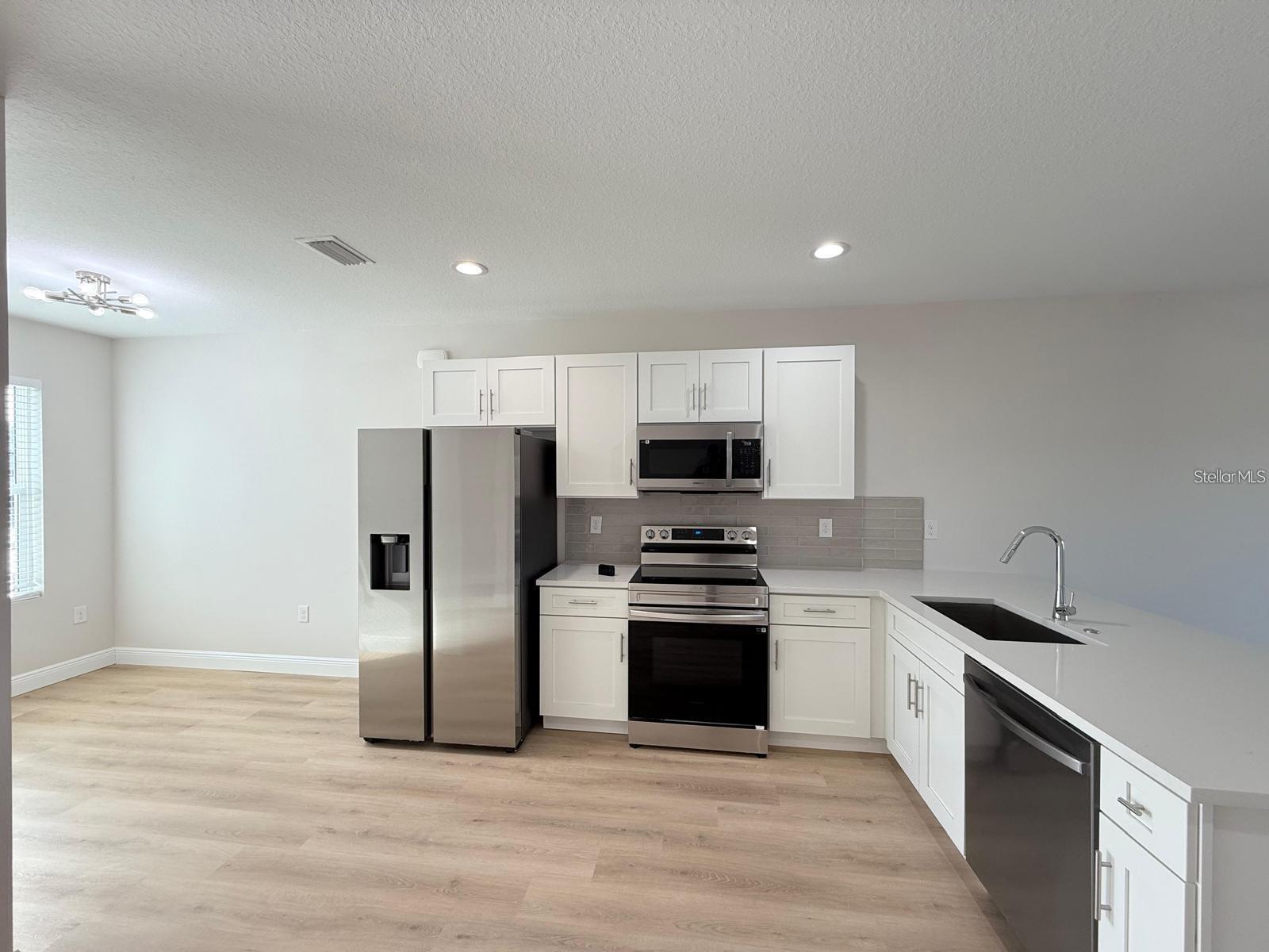 This is a model home picture.