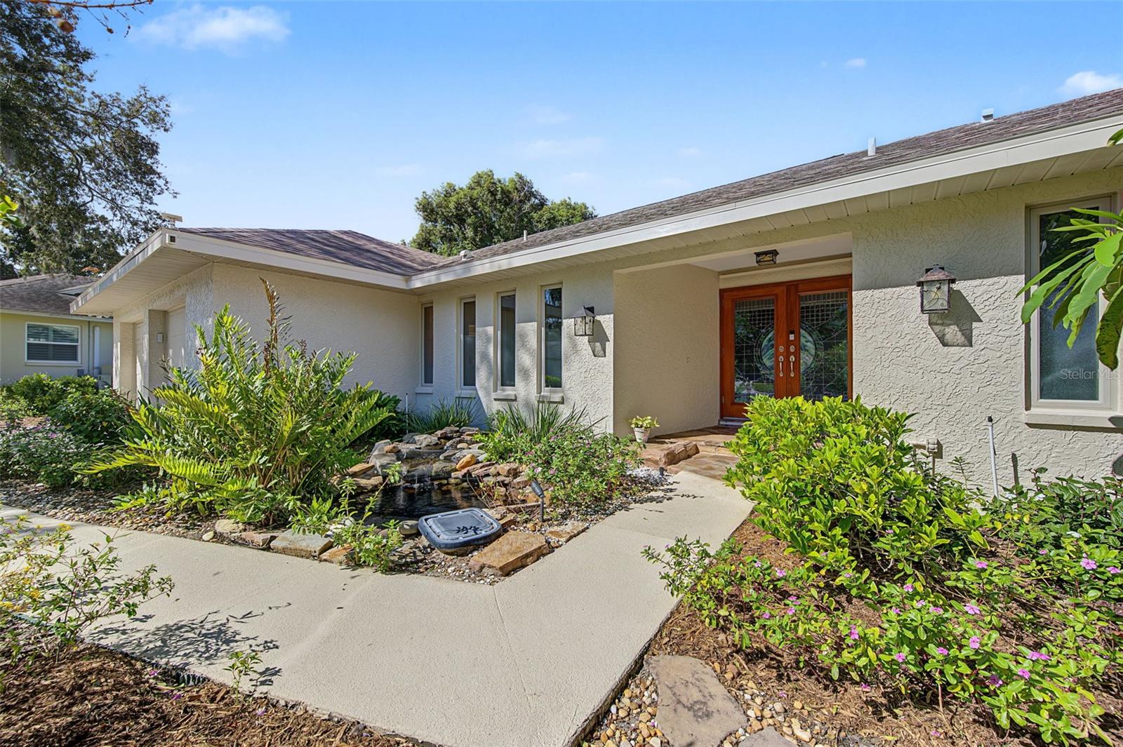 2334 TIVERTON COURT, Dunedin, FL 34698 2334 TIVERTON COURT, Dunedin, FL 34698