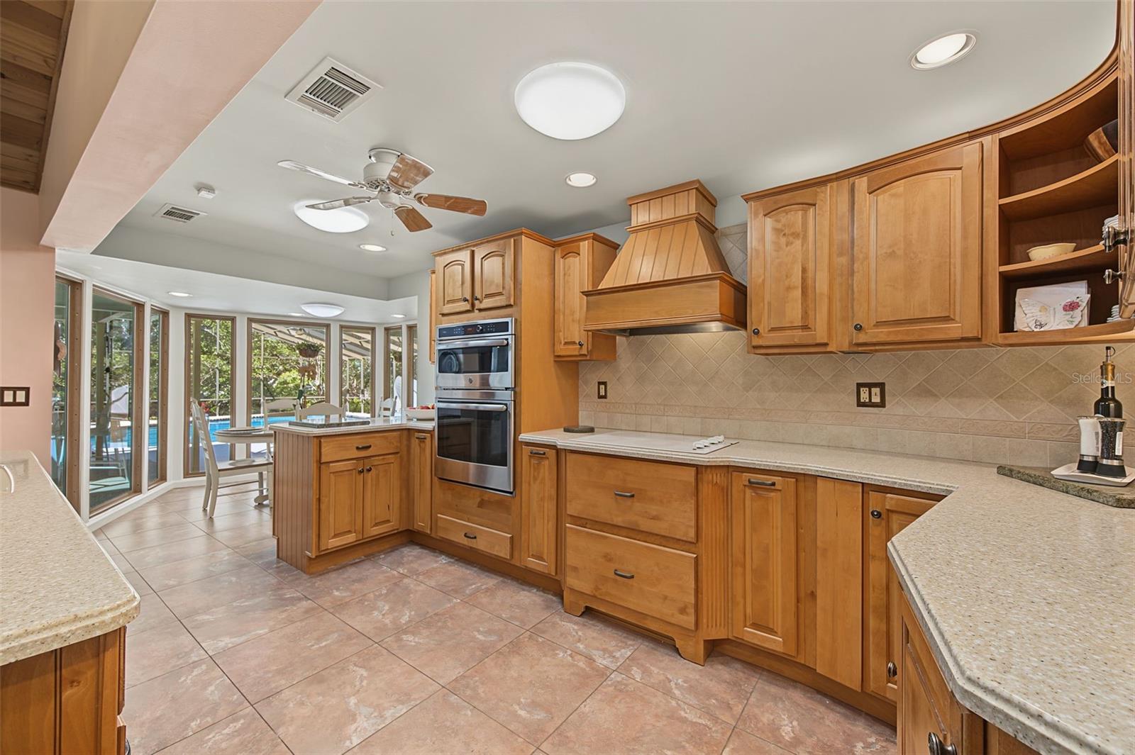 2334 TIVERTON COURT, Dunedin, FL 34698