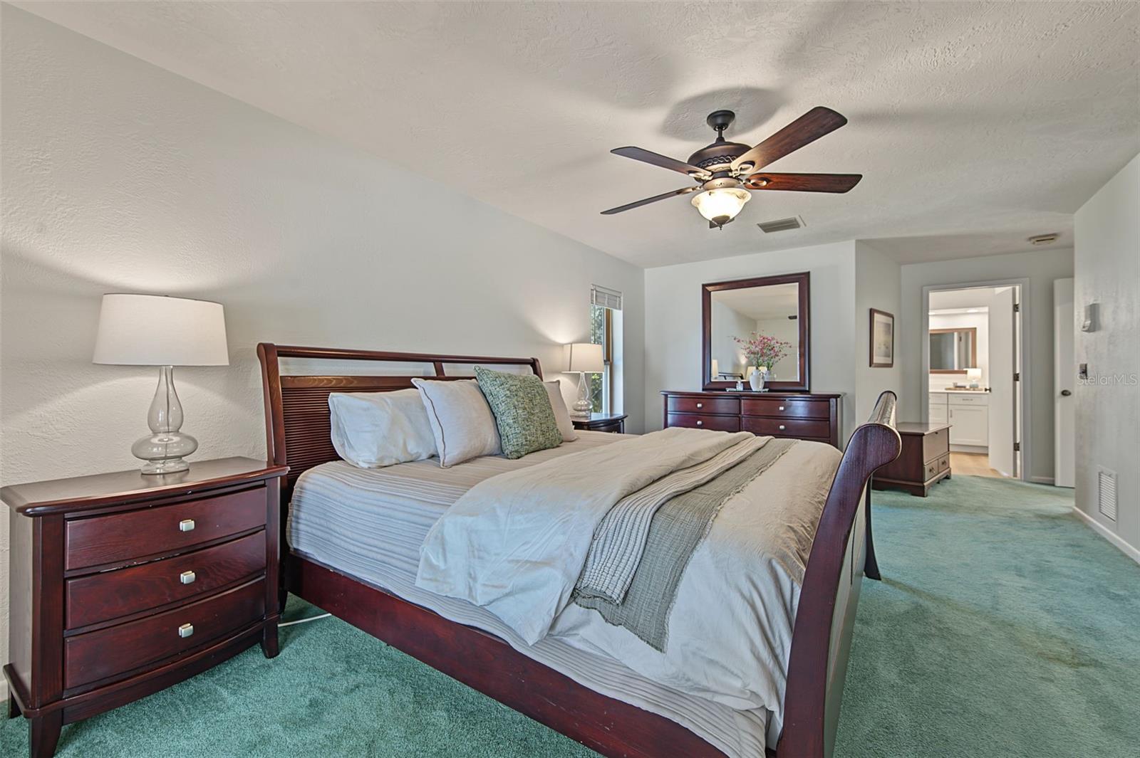 2334 TIVERTON COURT, Dunedin, FL 34698