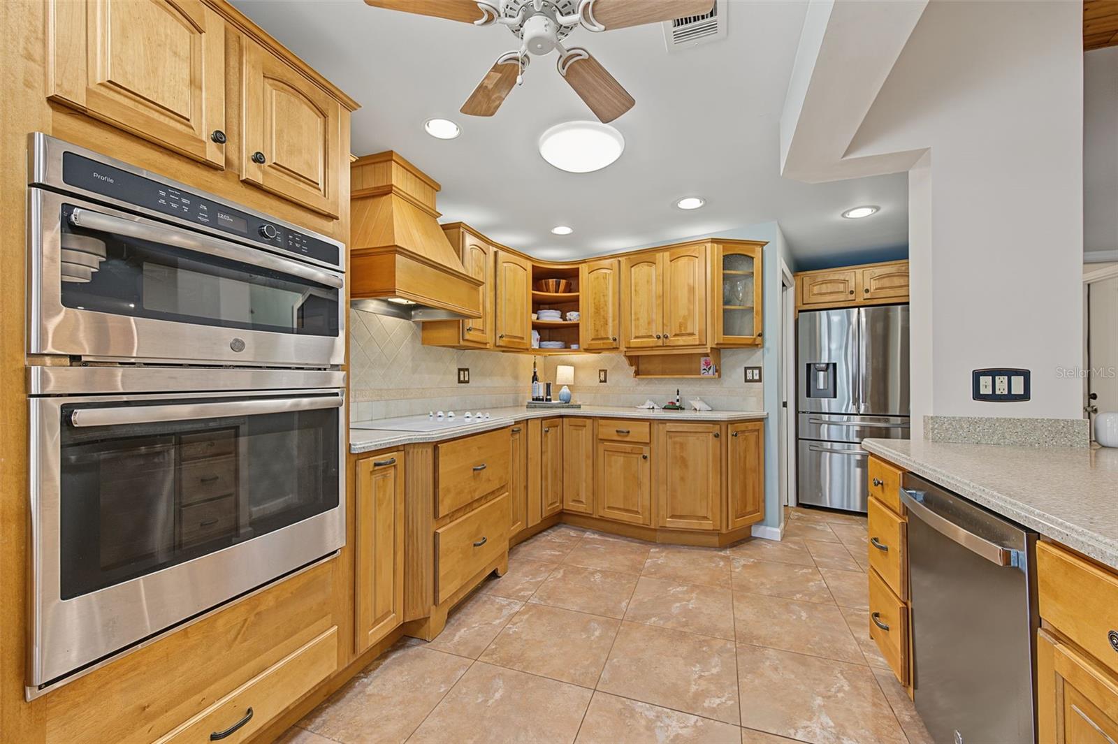 2334 TIVERTON COURT, Dunedin, FL 34698