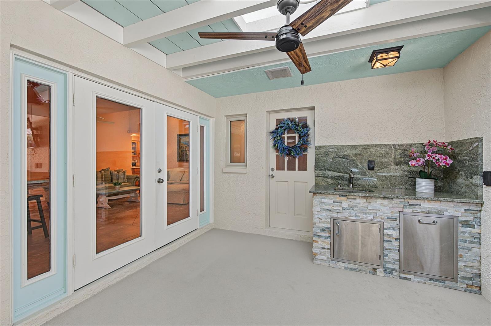 2334 TIVERTON COURT, Dunedin, FL 34698