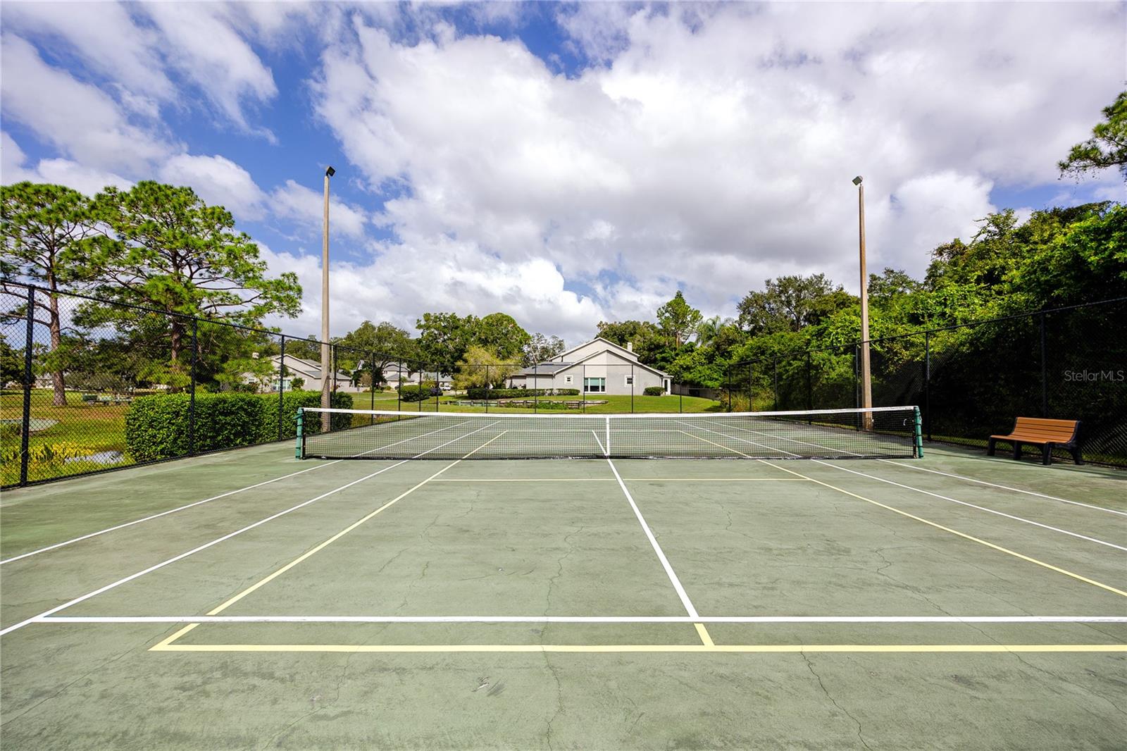 340 BUCKINGHAM PLACE, Palm Harbor, FL 34684
