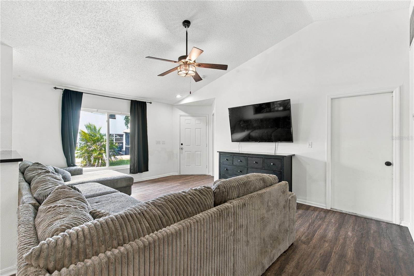 6905 SUMMER HARBOR LANE, Riverview, FL 33578