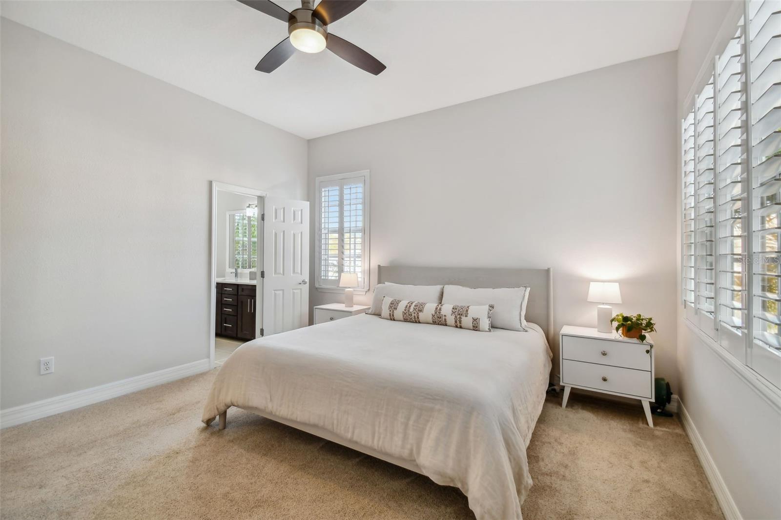 1001 EDISON PARK COURT, Tampa, FL 33606
