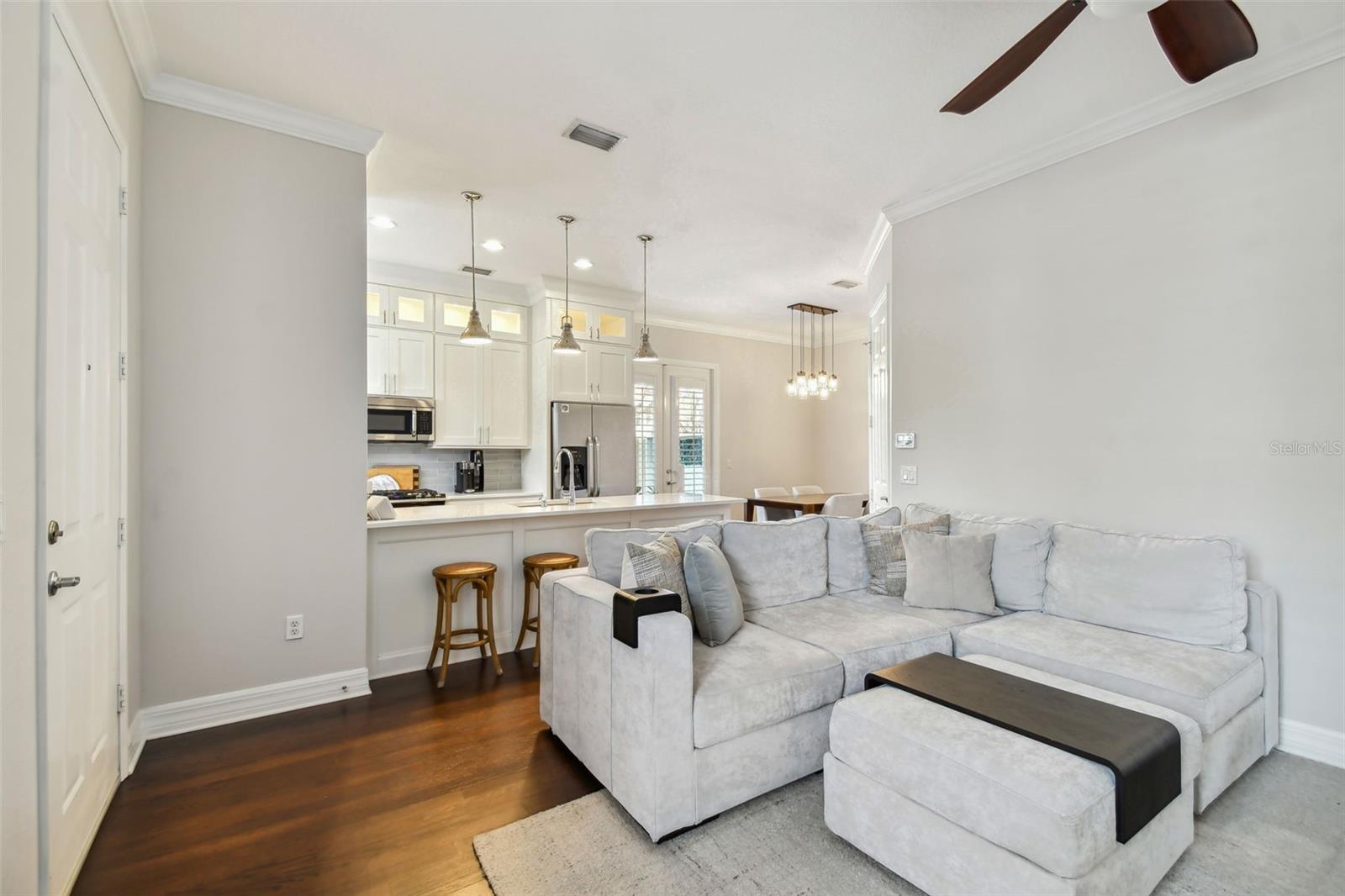 1001 EDISON PARK COURT, Tampa, FL 33606 1001 EDISON PARK COURT, Tampa, FL 33606
