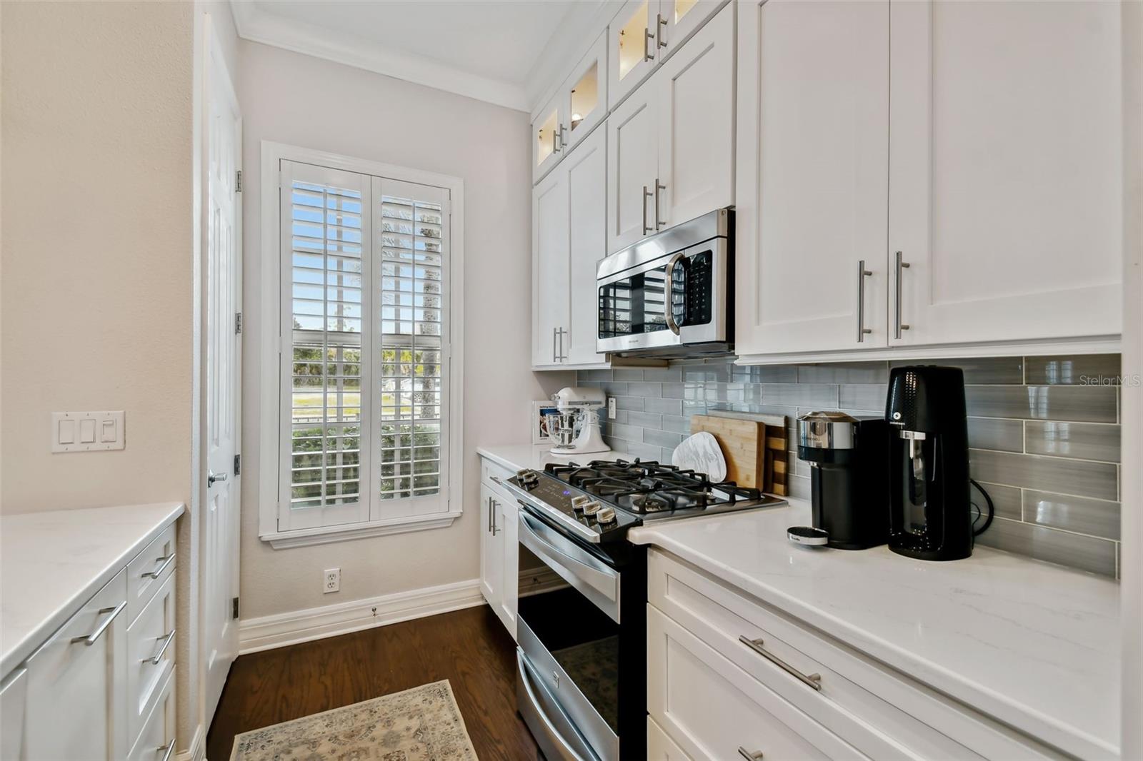 1001 EDISON PARK COURT, Tampa, FL 33606