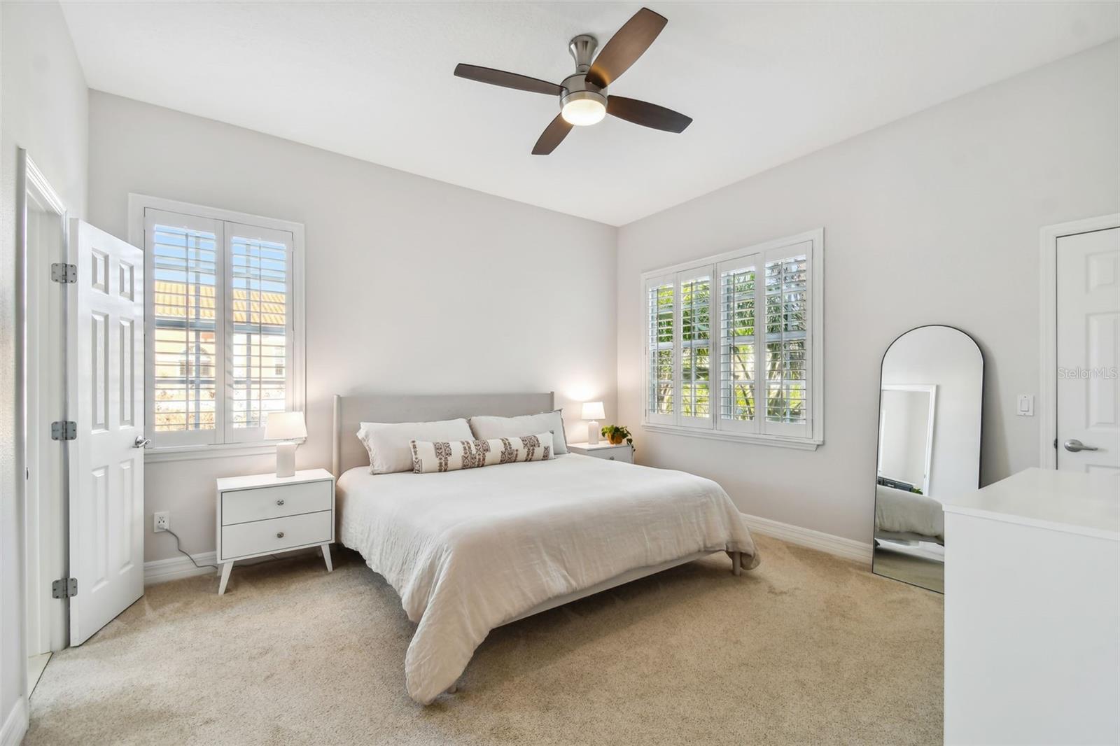 1001 EDISON PARK COURT, Tampa, FL 33606