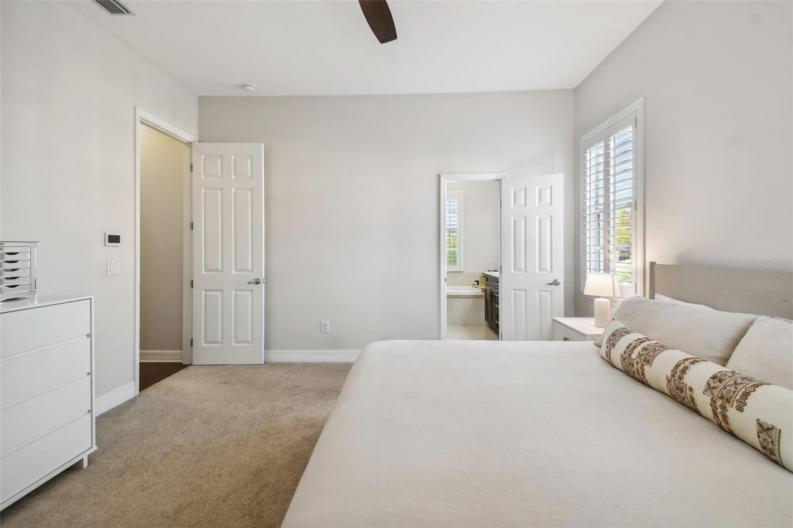1001 EDISON PARK COURT, Tampa, FL 33606