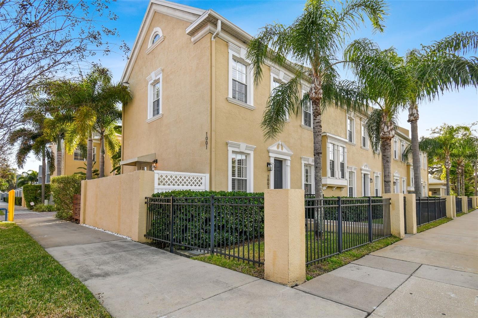 1001 EDISON PARK COURT, Tampa, FL 33606 1001 EDISON PARK COURT, Tampa, FL 33606