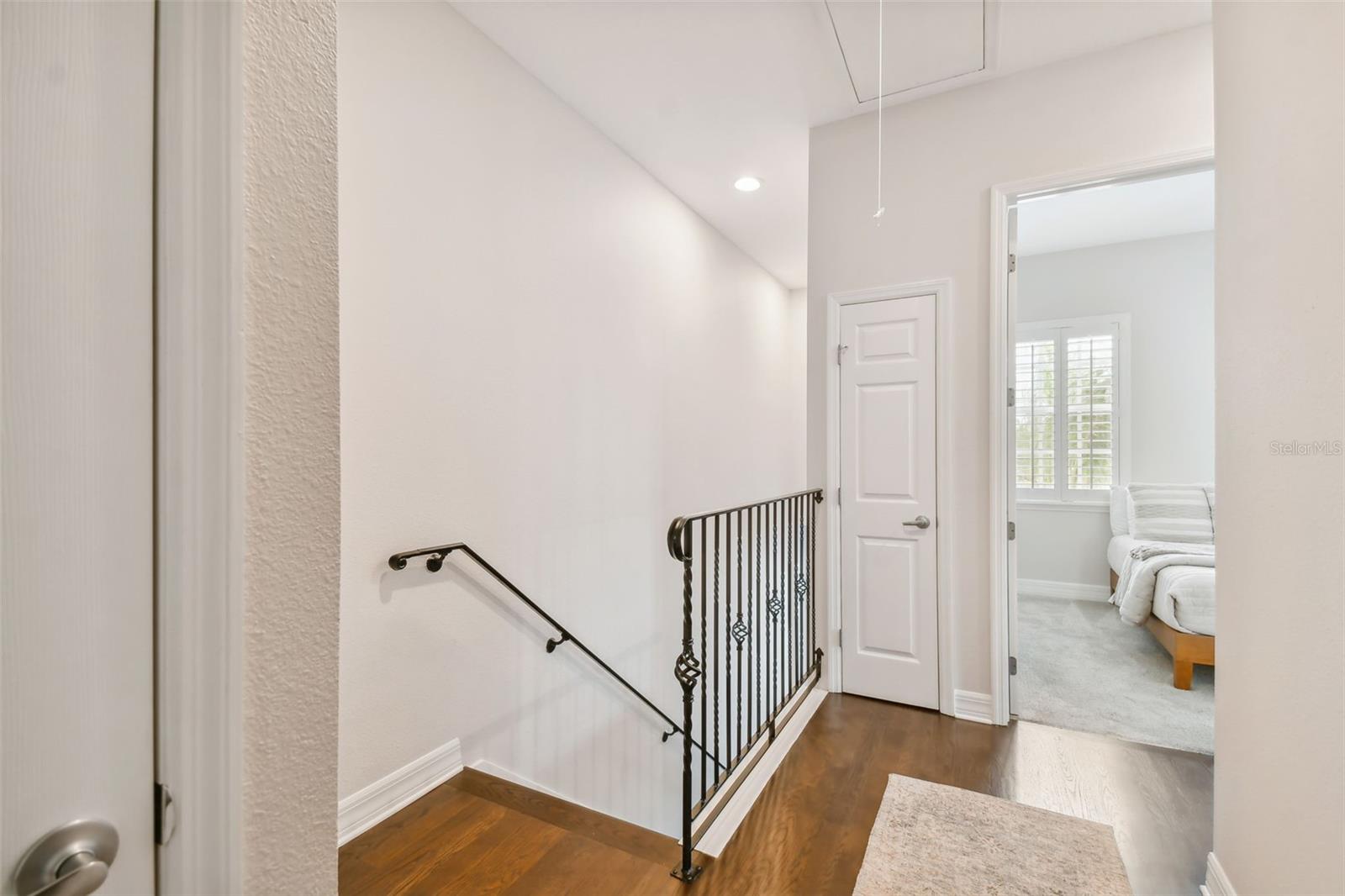 1001 EDISON PARK COURT, Tampa, FL 33606