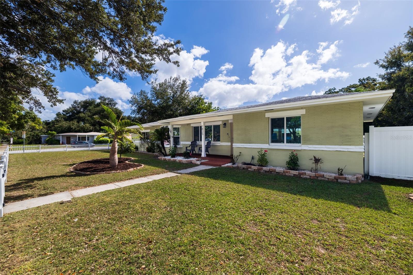 1825 CLEVELAND STREET, Clearwater, FL 33765 1825 CLEVELAND STREET, Clearwater, FL 33765